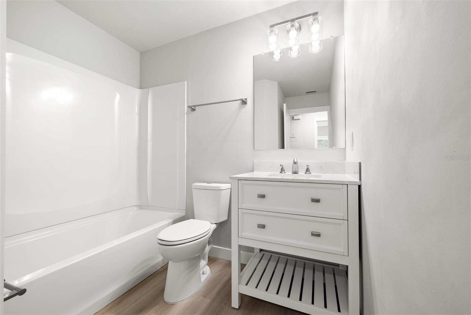 CAROL ESTATES TERRACE - Residential Lease