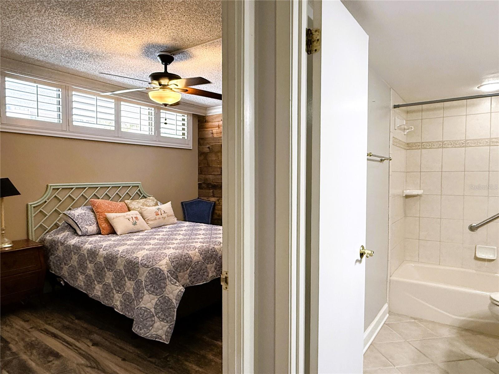 COVE CAY 26-14 VILLAGE I - Residential Lease