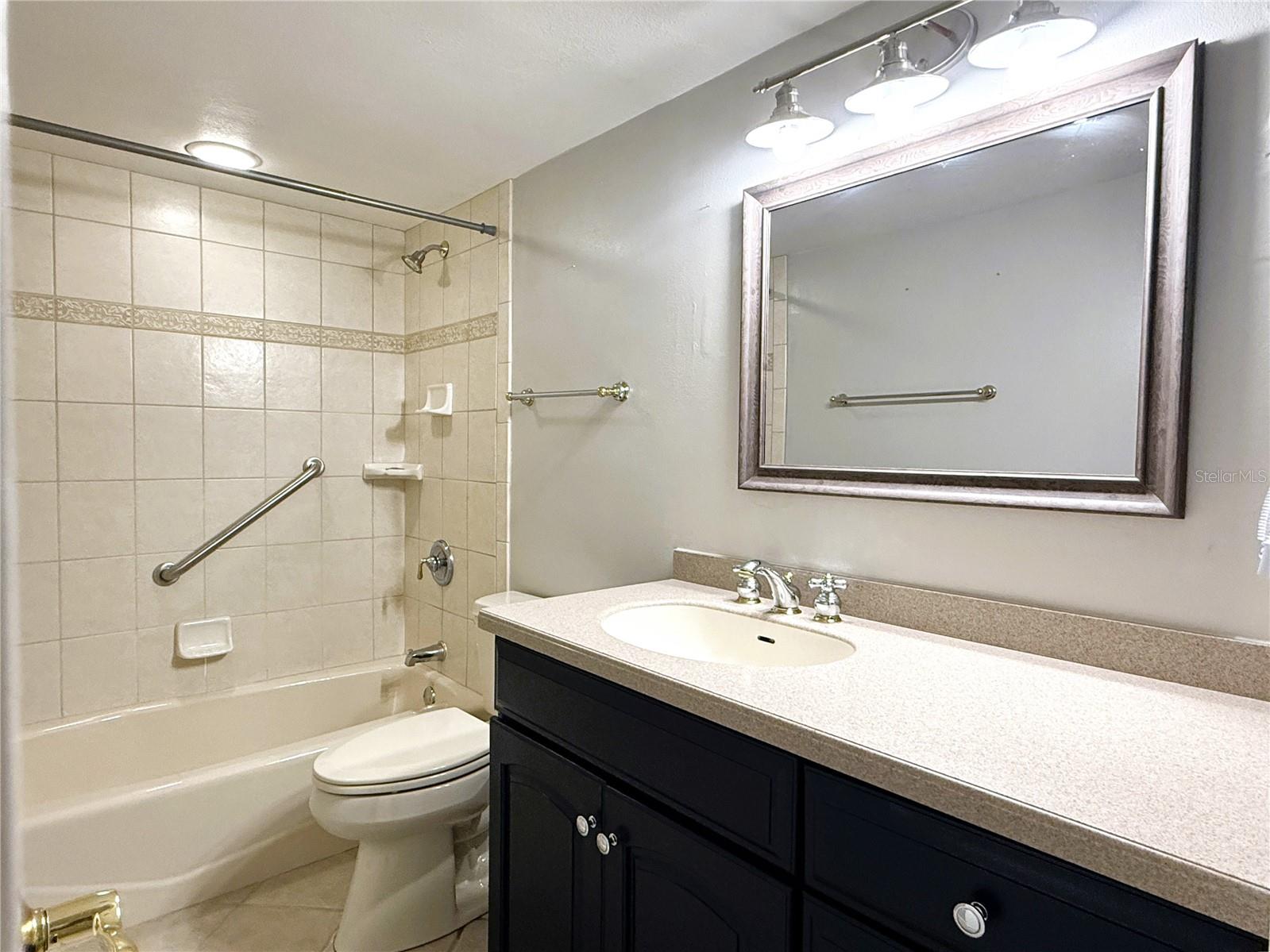 COVE CAY 26-14 VILLAGE I - Residential Lease