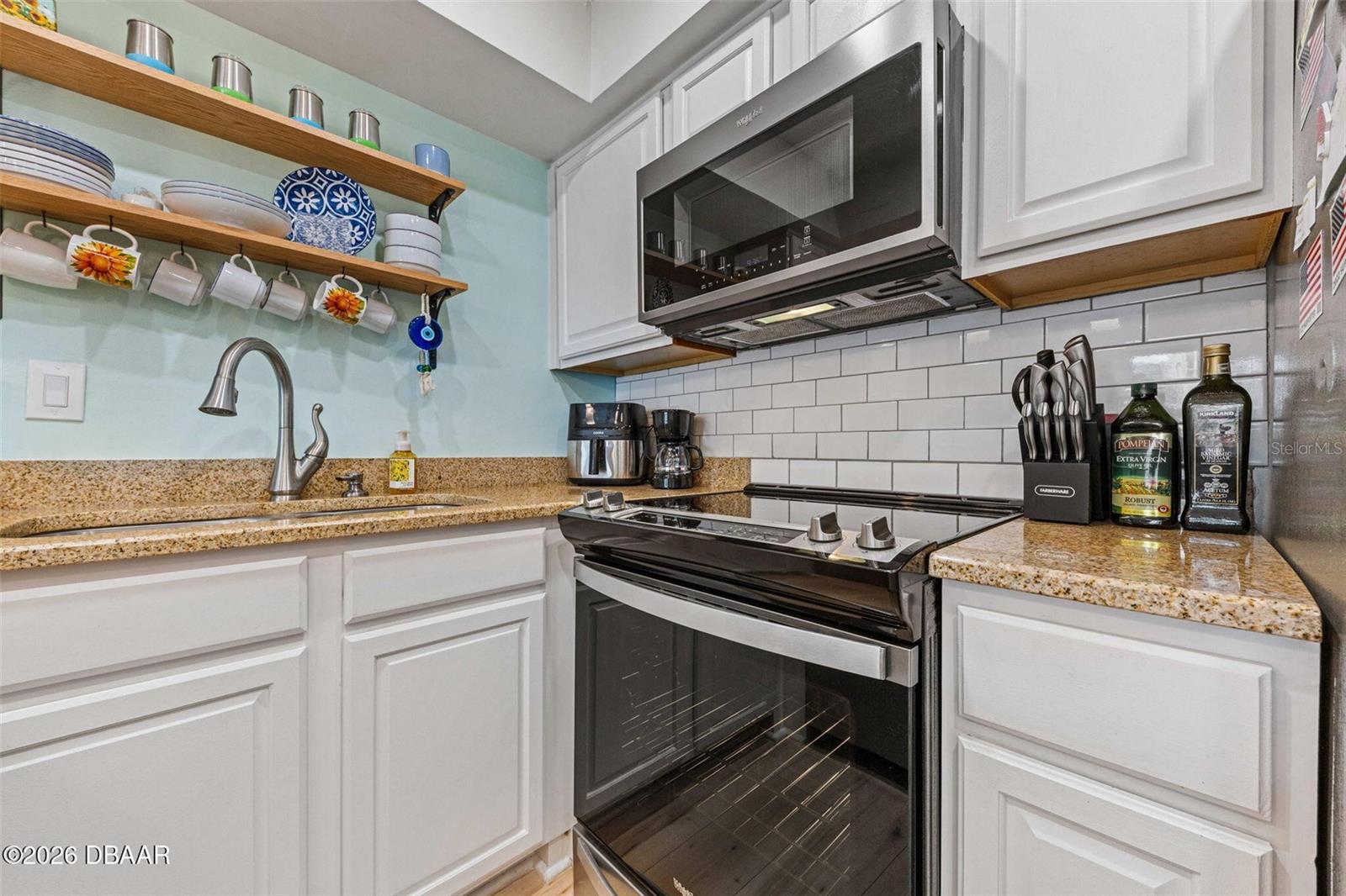 CURRAN SHORES NORTH - Residential