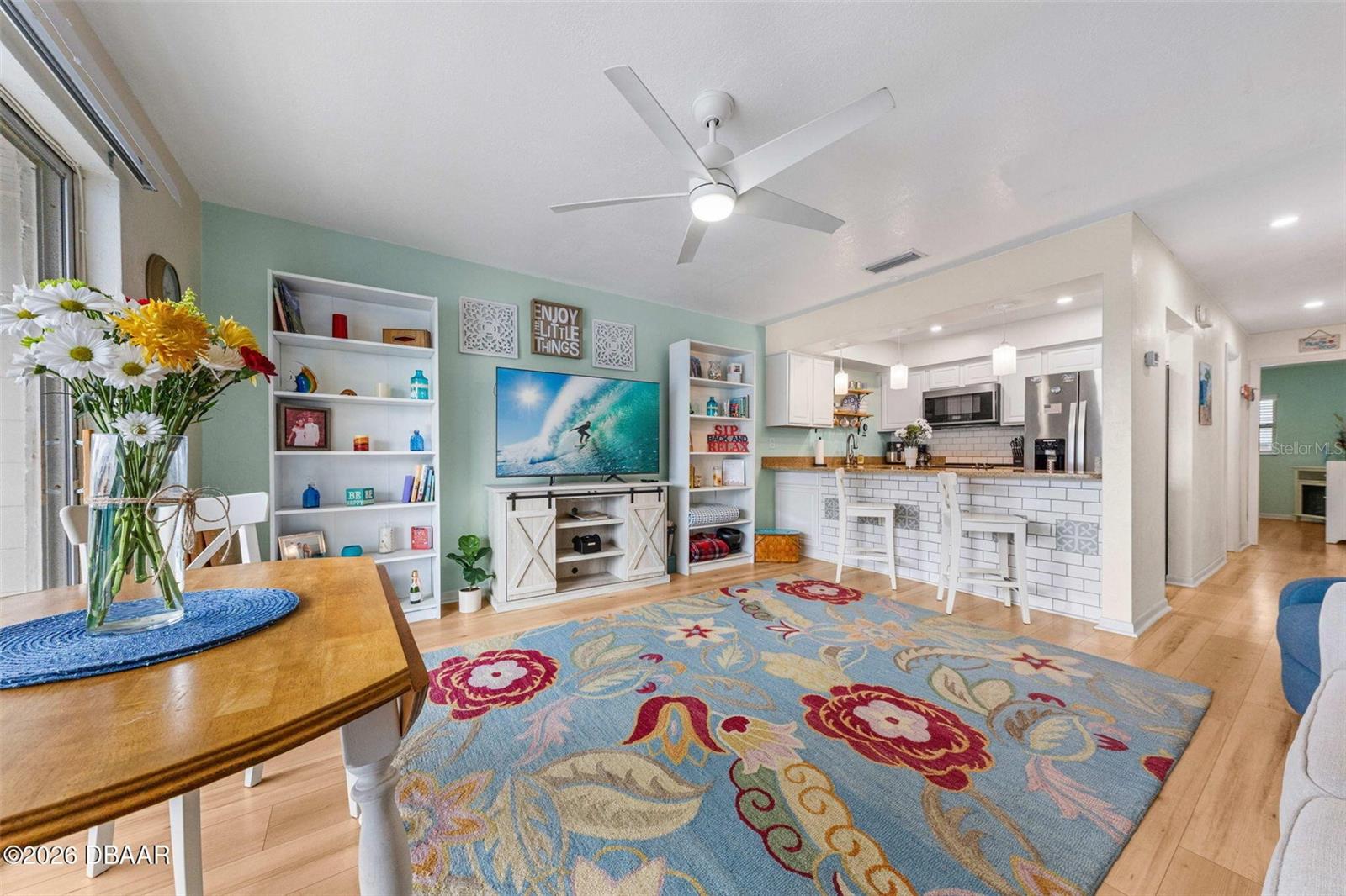 CURRAN SHORES NORTH - Residential