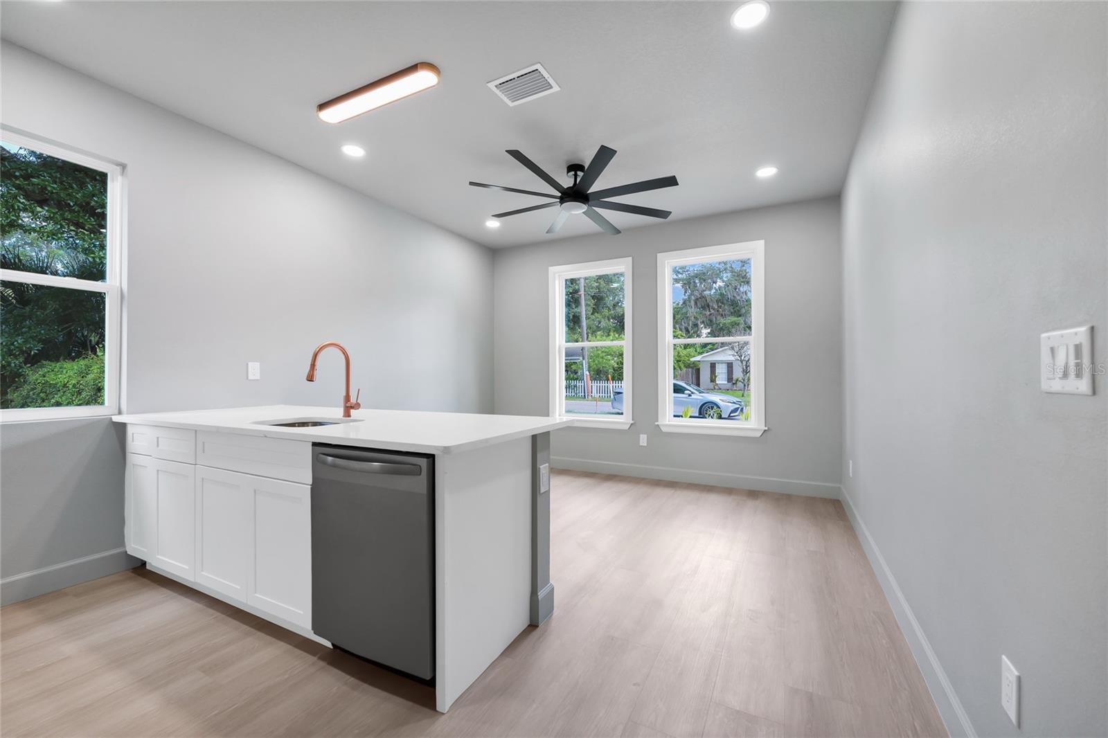 ADIRONDACK HEIGHTS - Residential
