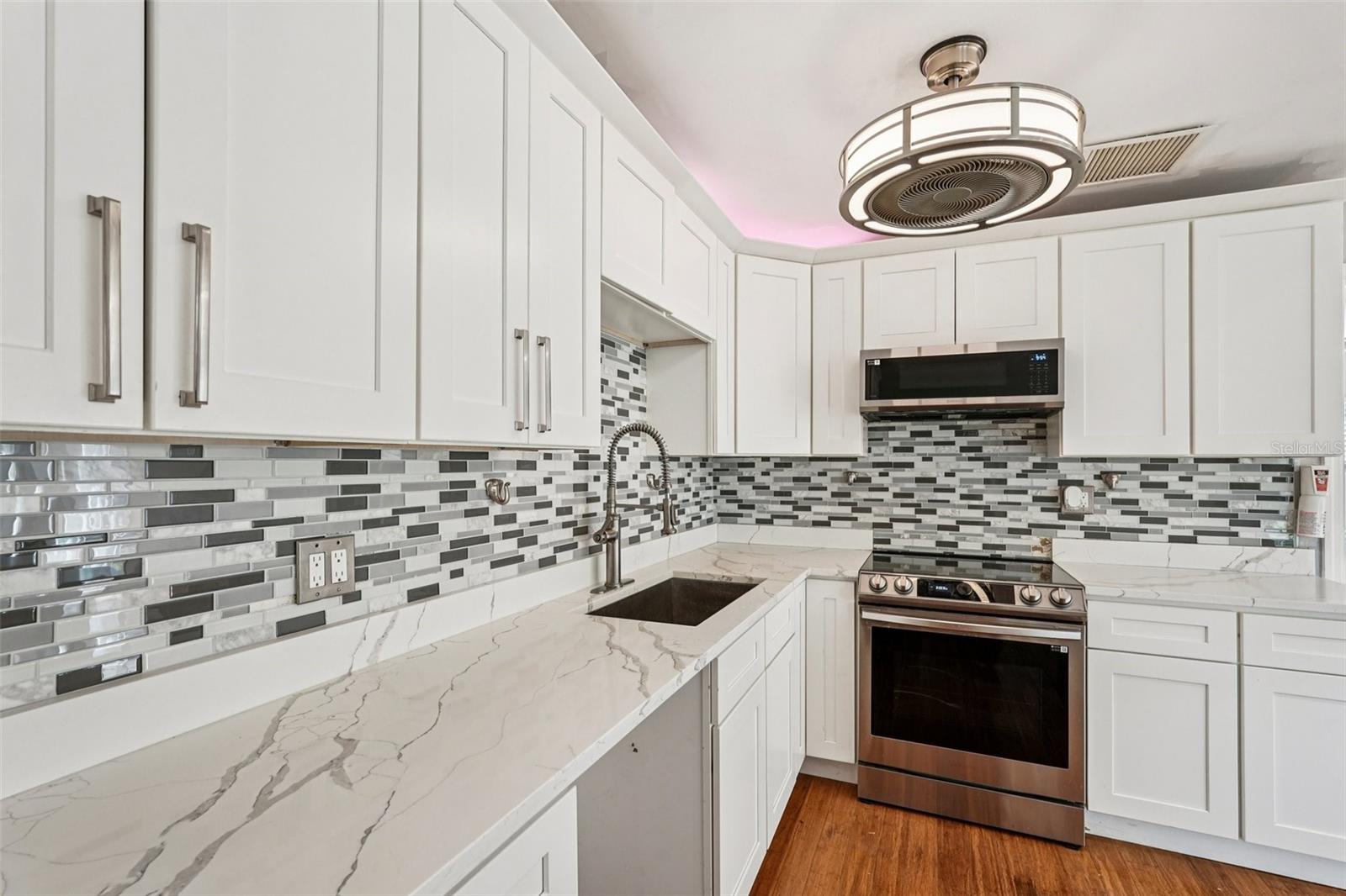 PORT CHARLOTTE SUB 08 - Residential