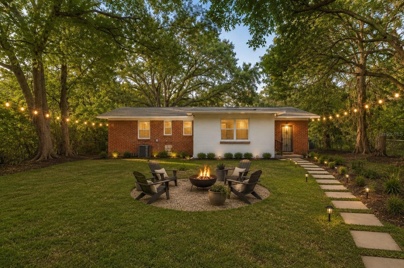 SUNNY ACRES - Residential