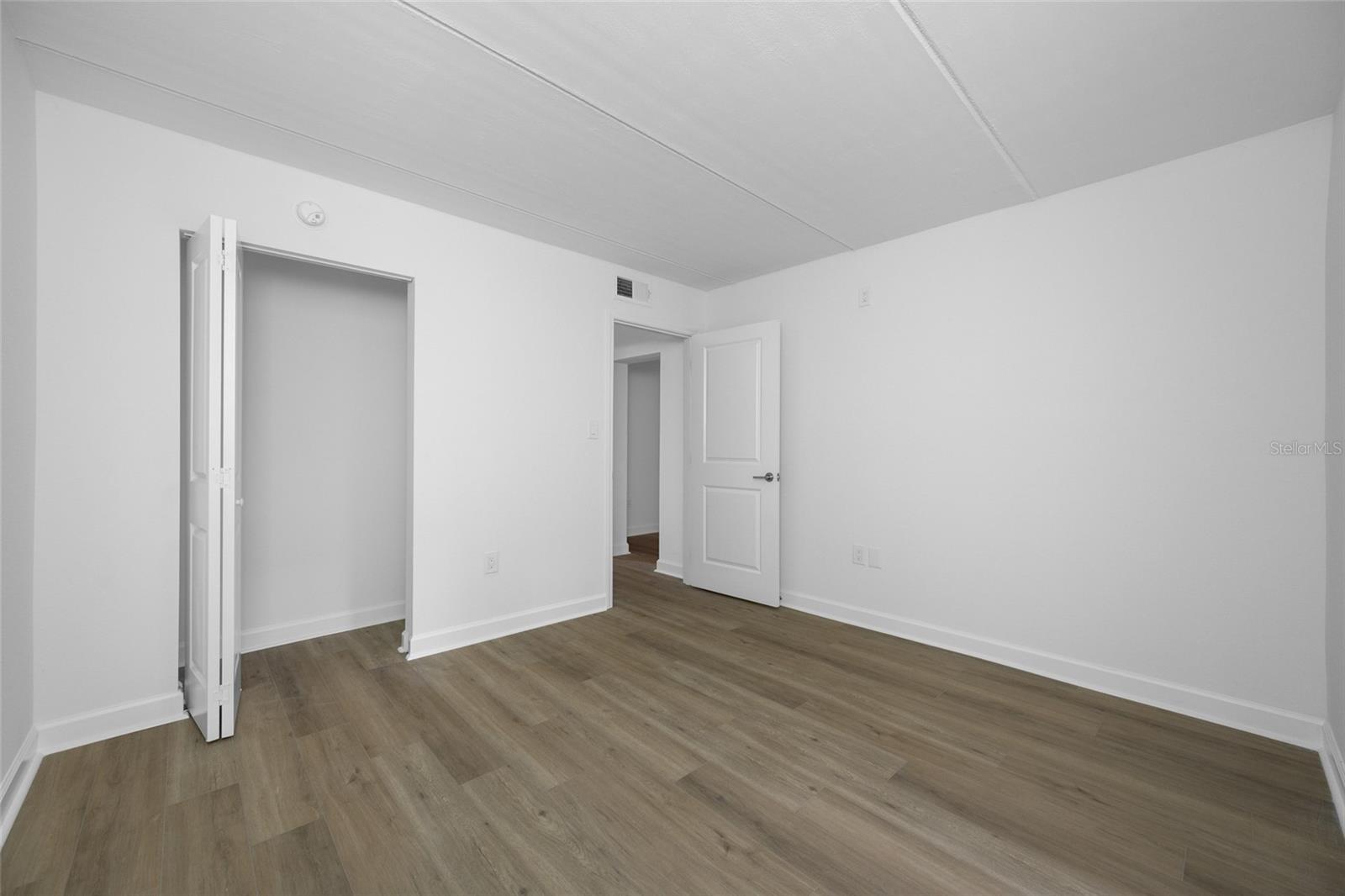 BOCA SHORES CONDO - Residential
