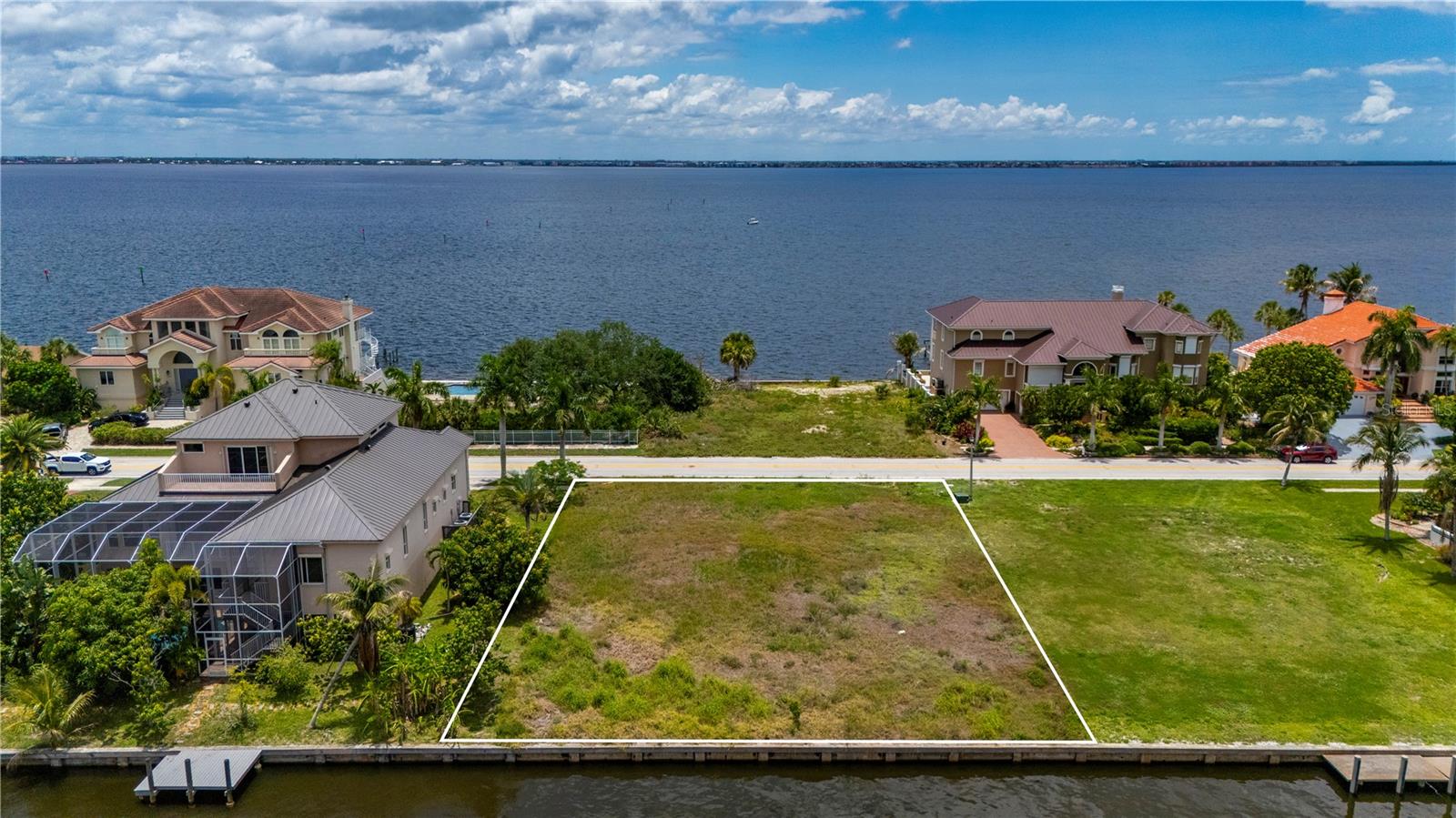 PORT CHARLOTTE SEC 040 - Land
