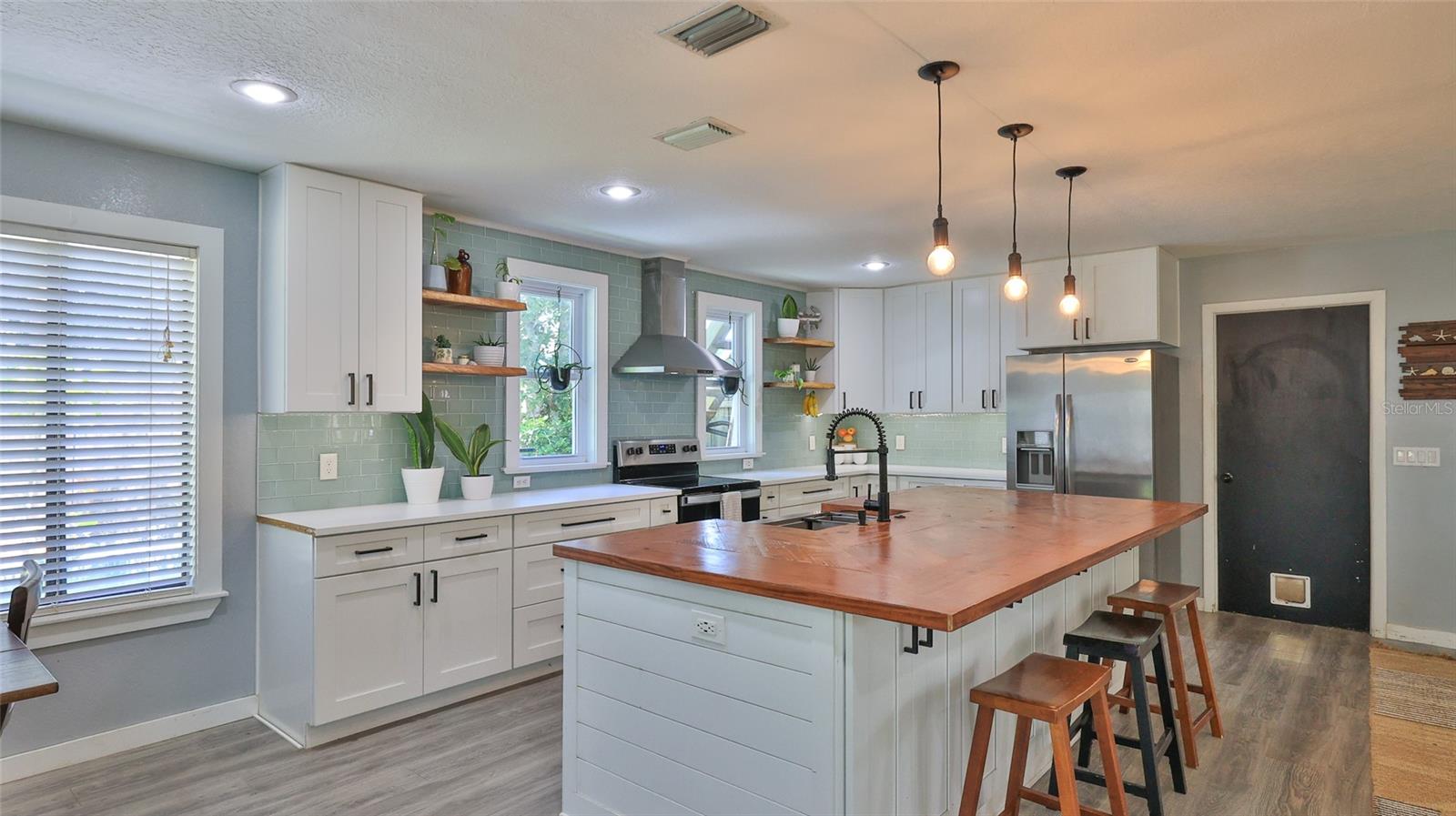 FLORIDA SHORES 01 - Residential
