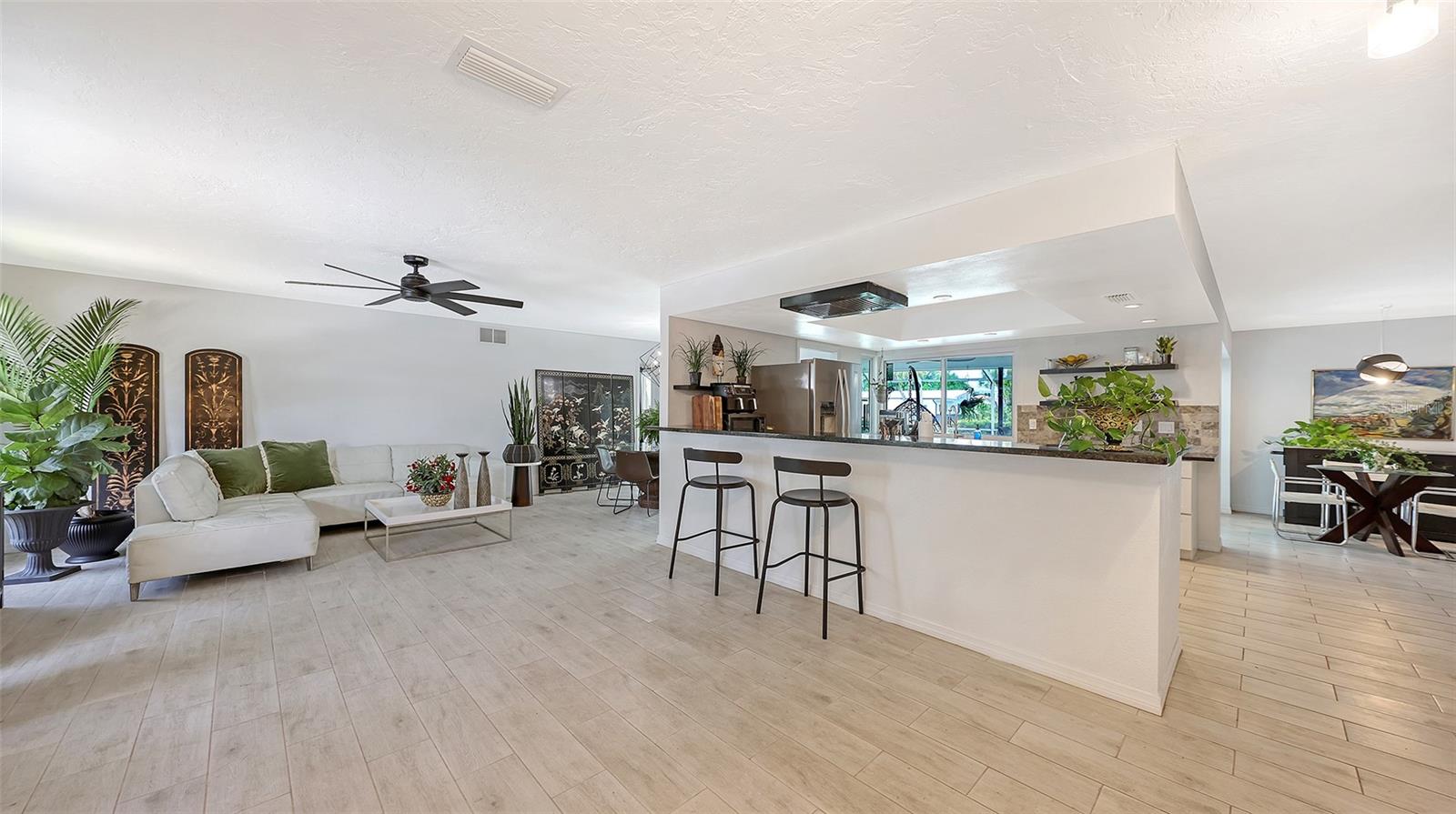 SIESTAS BAYSIDE WATERSIDE EAST - Residential