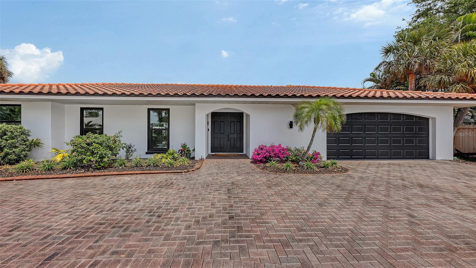 SIESTAS BAYSIDE WATERSIDE EAST - Residential
