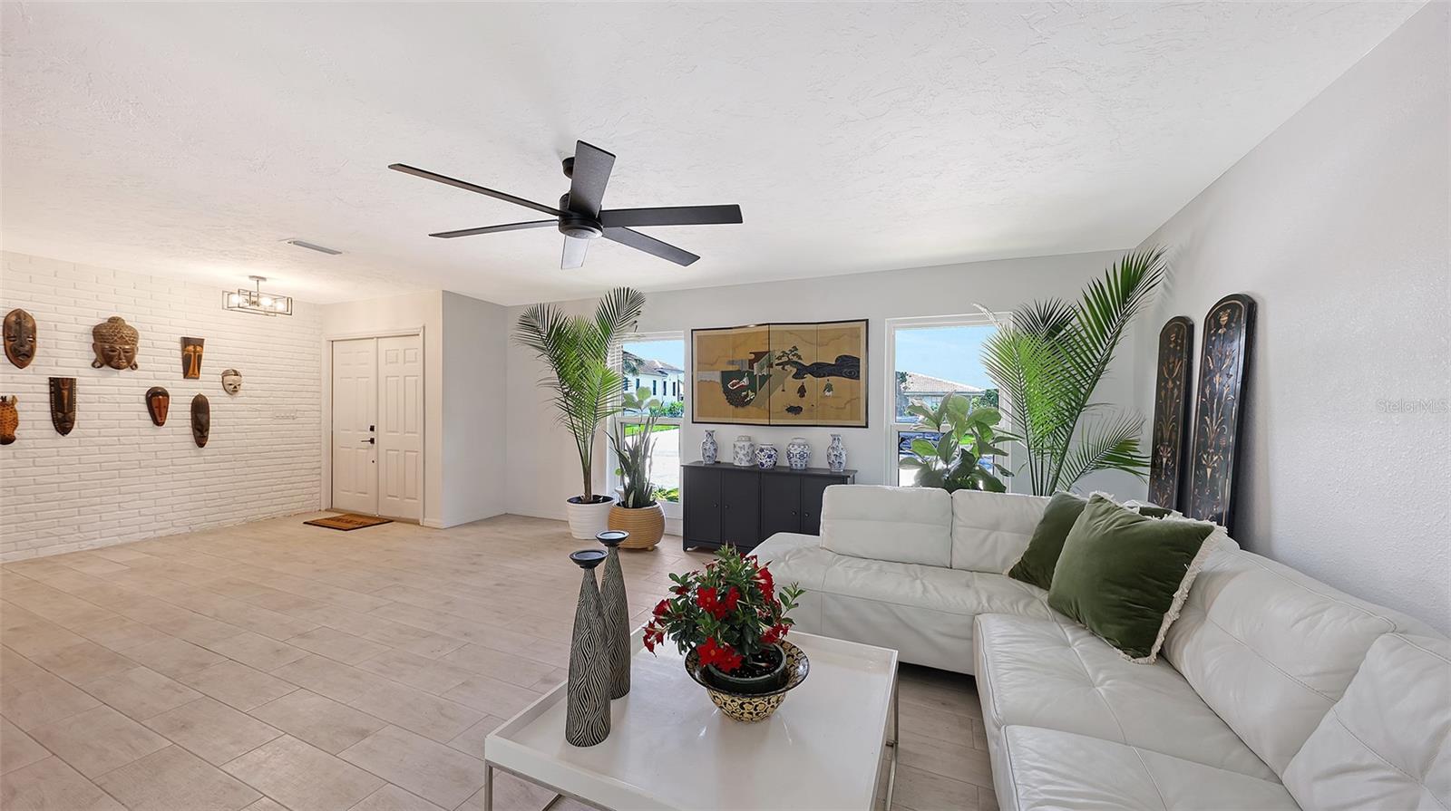 SIESTAS BAYSIDE WATERSIDE EAST - Residential