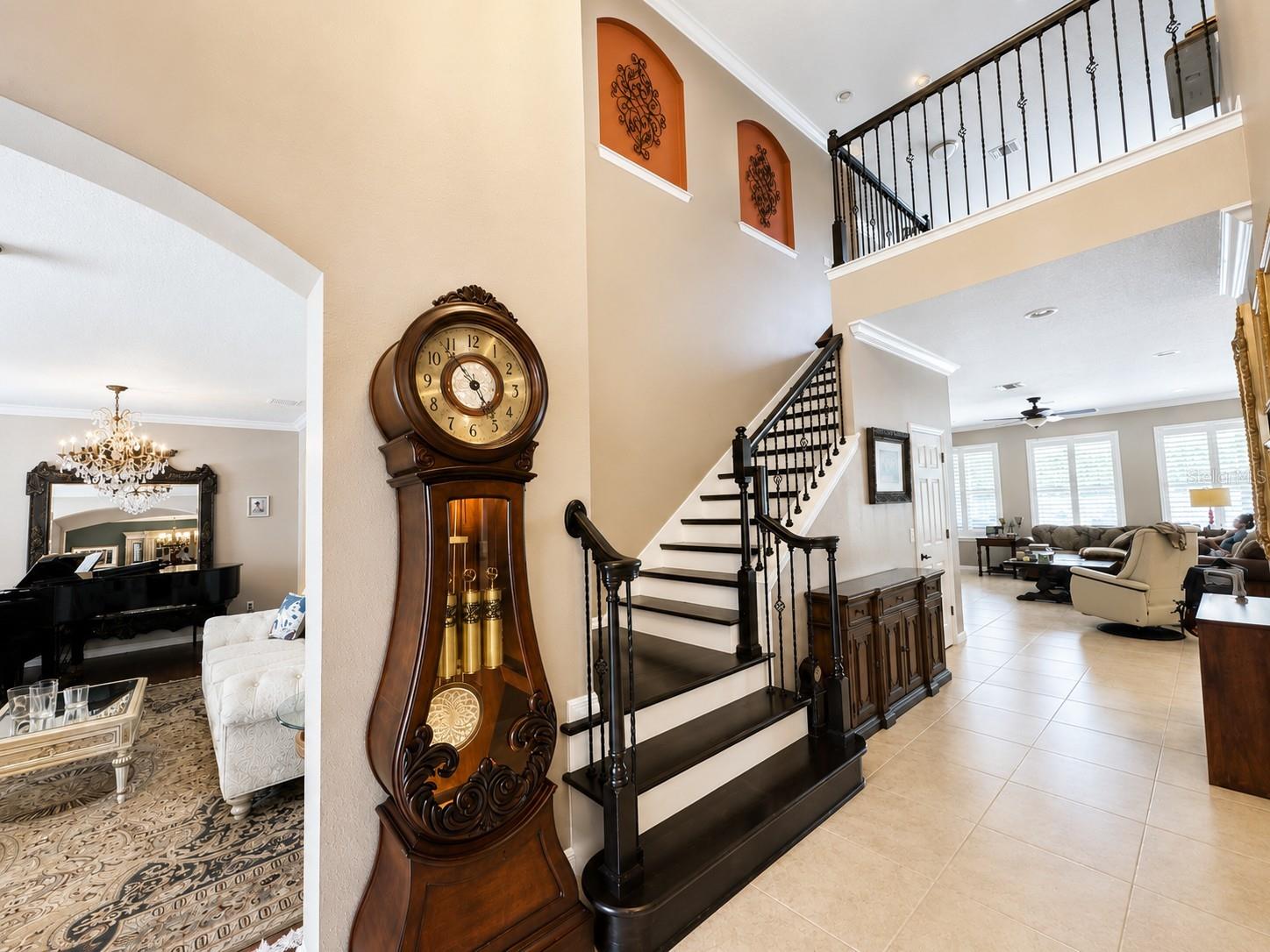BELLA VISTA - Residential