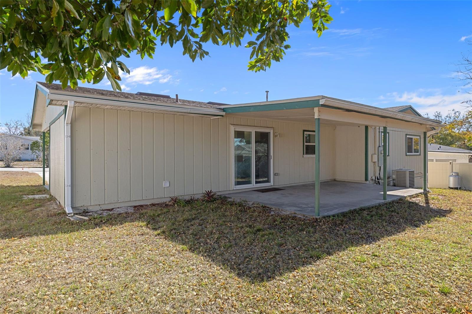 SPRING HILL - Residential