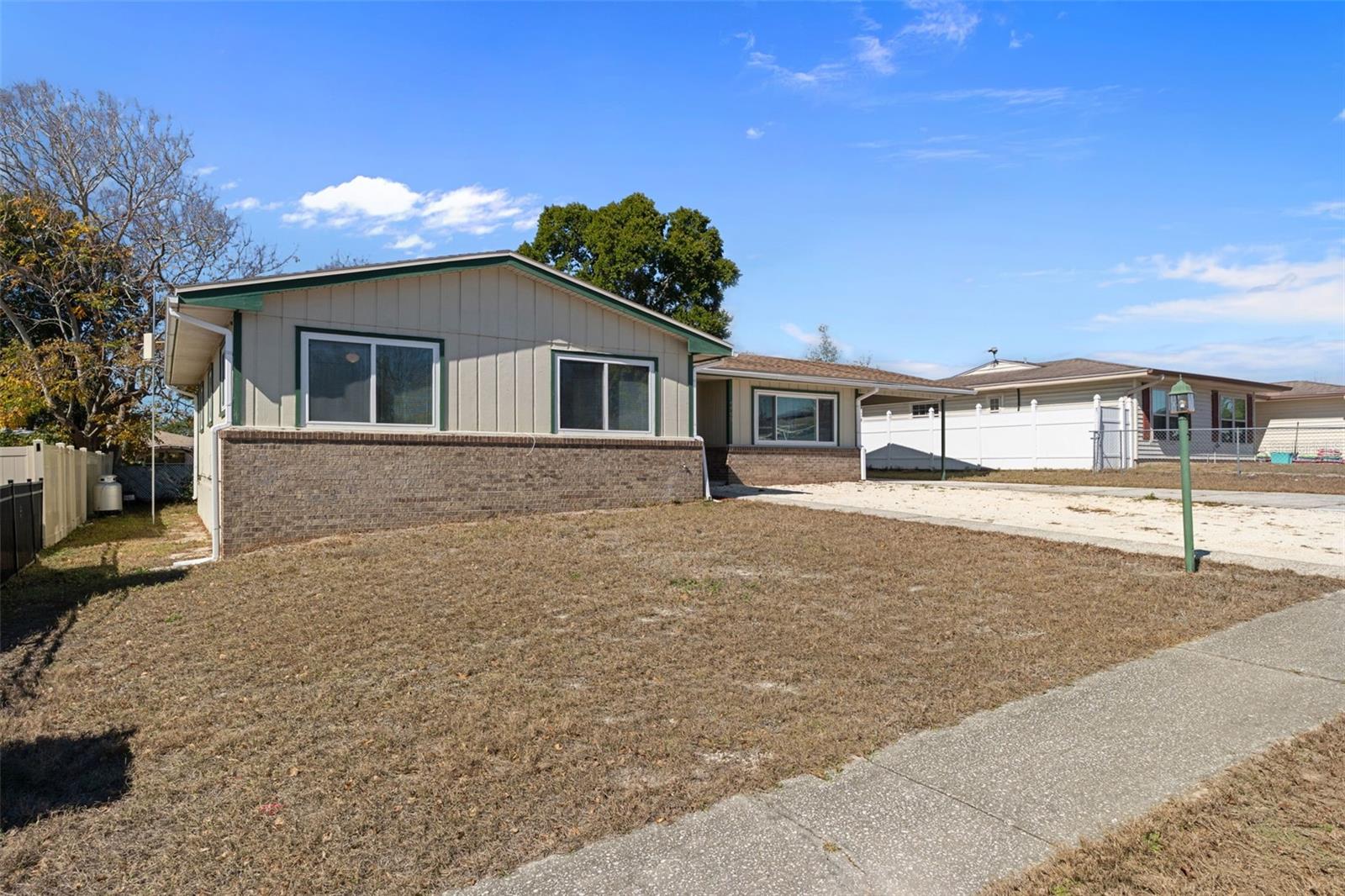 SPRING HILL - Residential