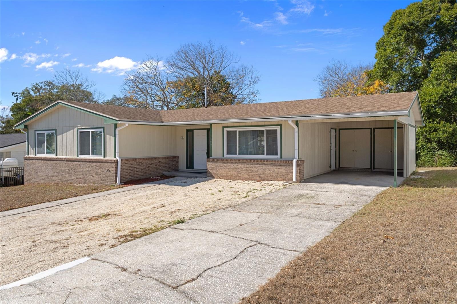 SPRING HILL - Residential