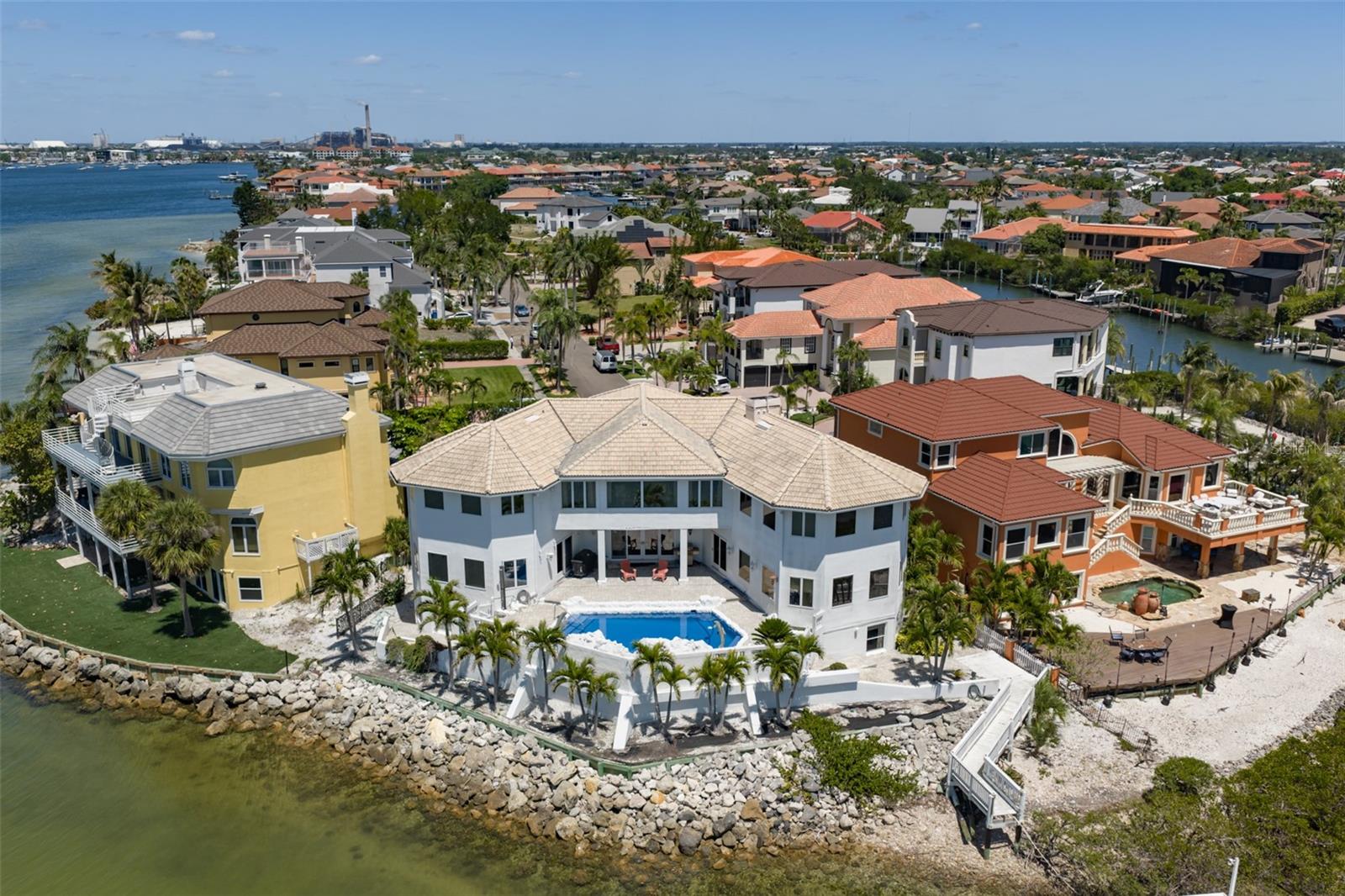 SYMPHONY ISLES UNIT FIVE - Residential