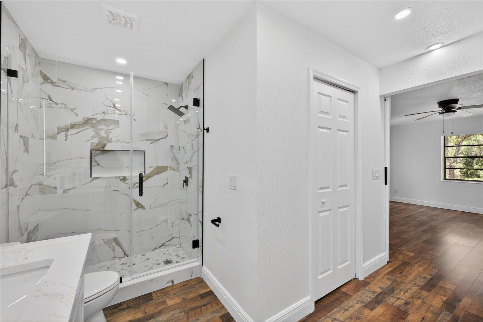 BAY WOODS-UNIT I - Residential