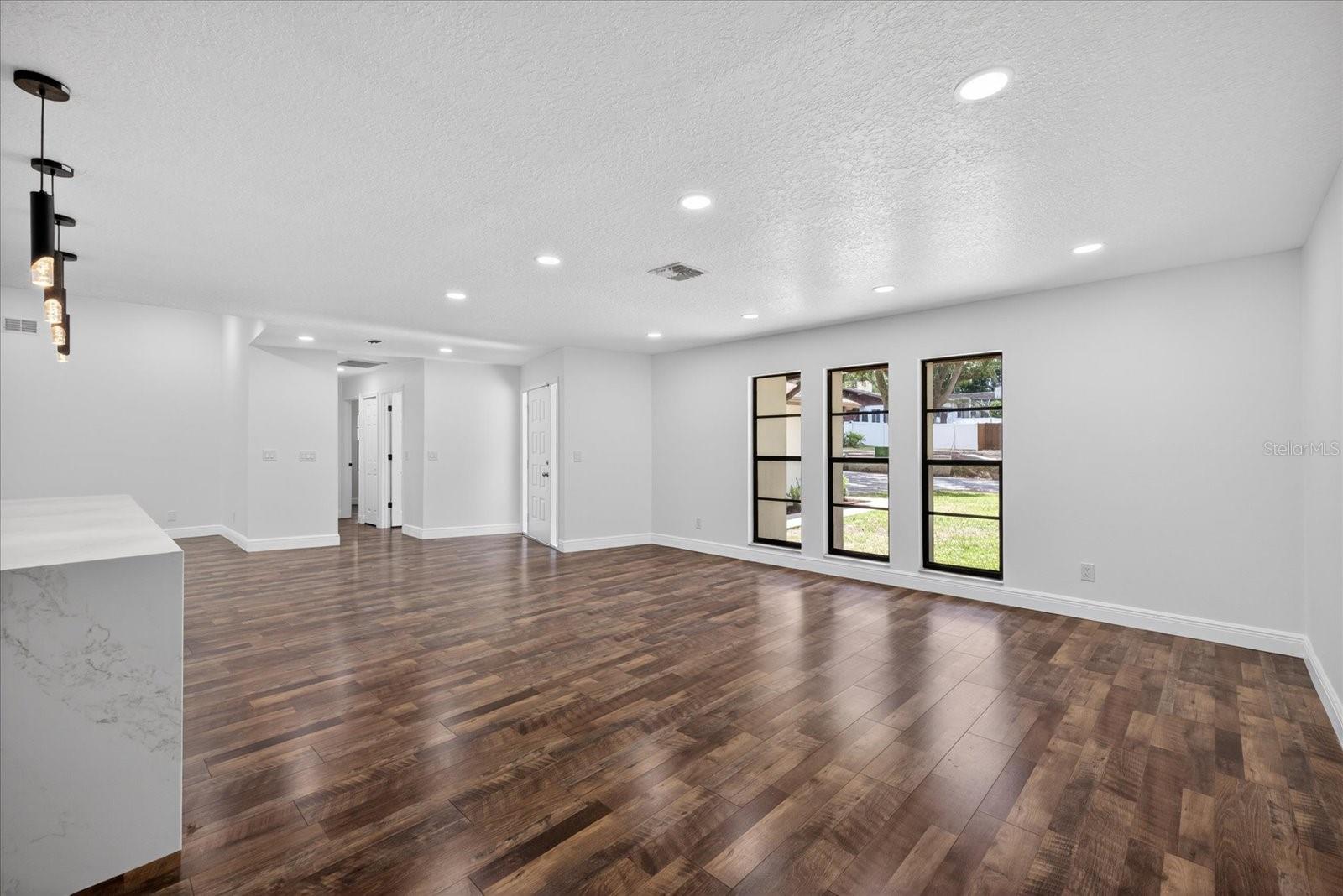 BAY WOODS-UNIT I - Residential