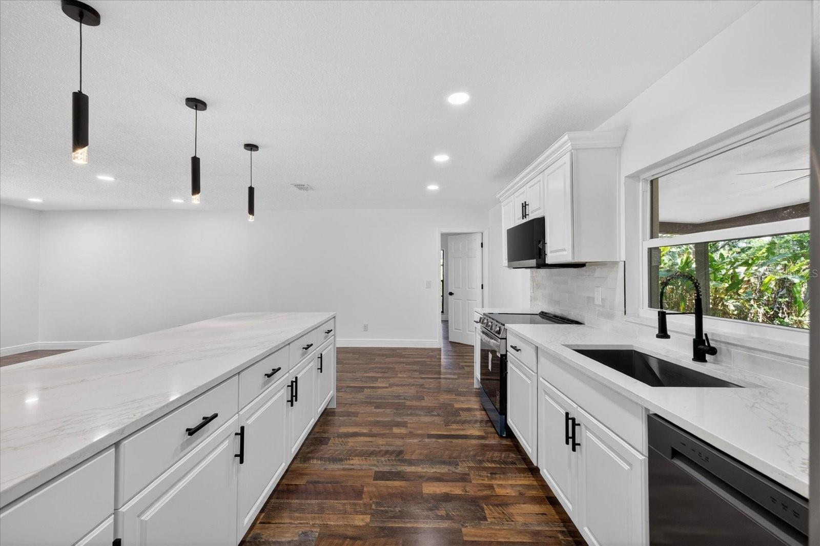 BAY WOODS-UNIT I - Residential