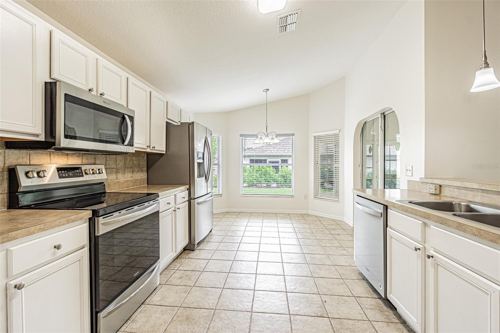 TAMPA BAY GOLF & TENNIS CLUB PH 04 - Residential