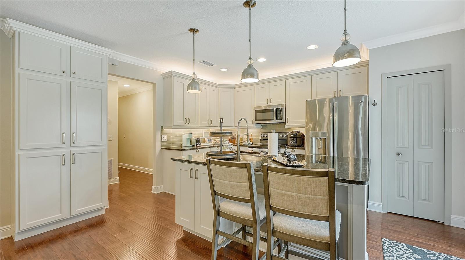 ARBOR OAKS - Residential