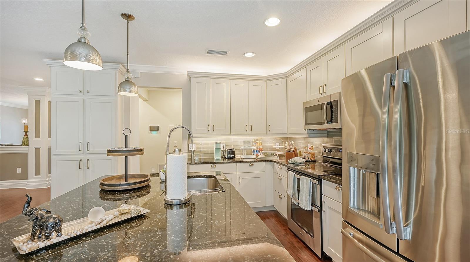 ARBOR OAKS - Residential