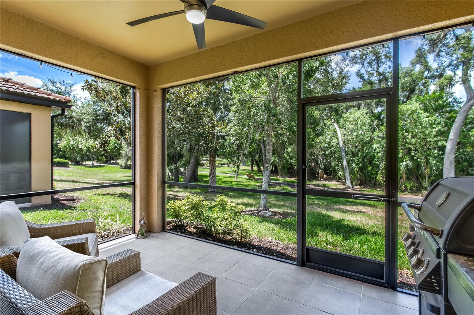 SOUTHSHORE FALLS PH 2 - Residential