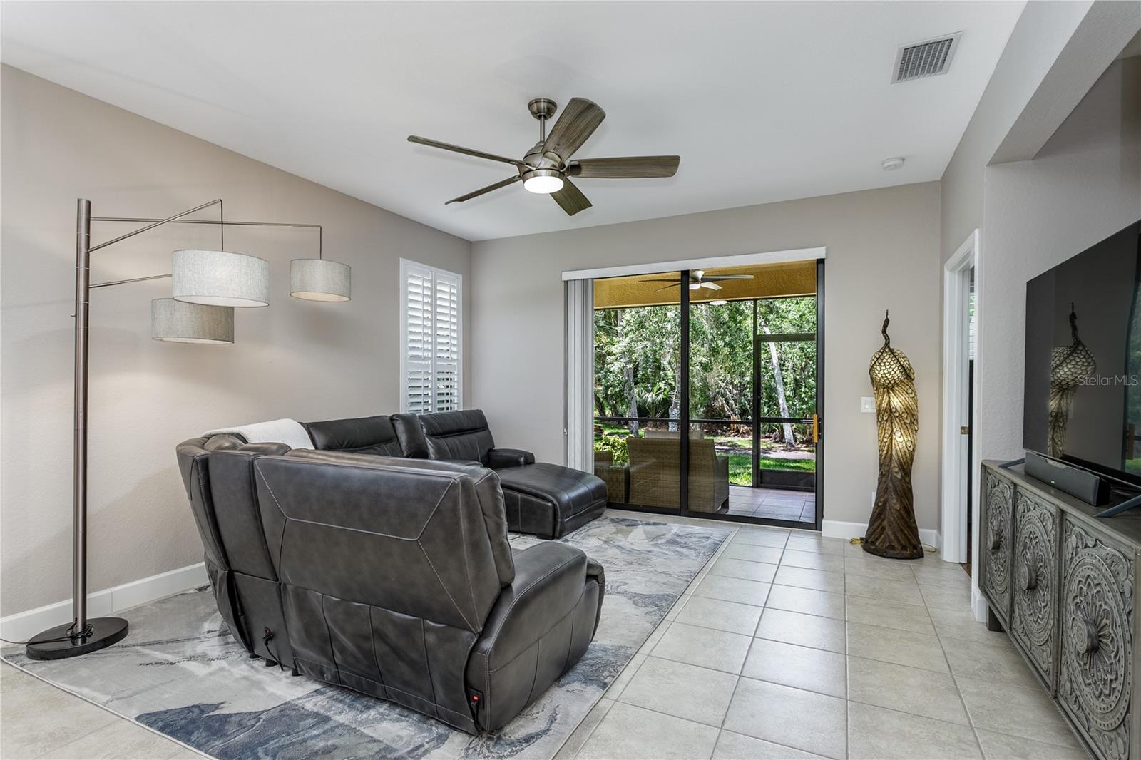 SOUTHSHORE FALLS PH 2 - Residential