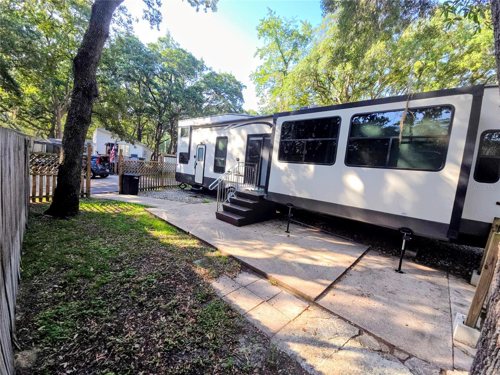 YOGI BEAR JELLYSTONE PARK CONDO - Residential