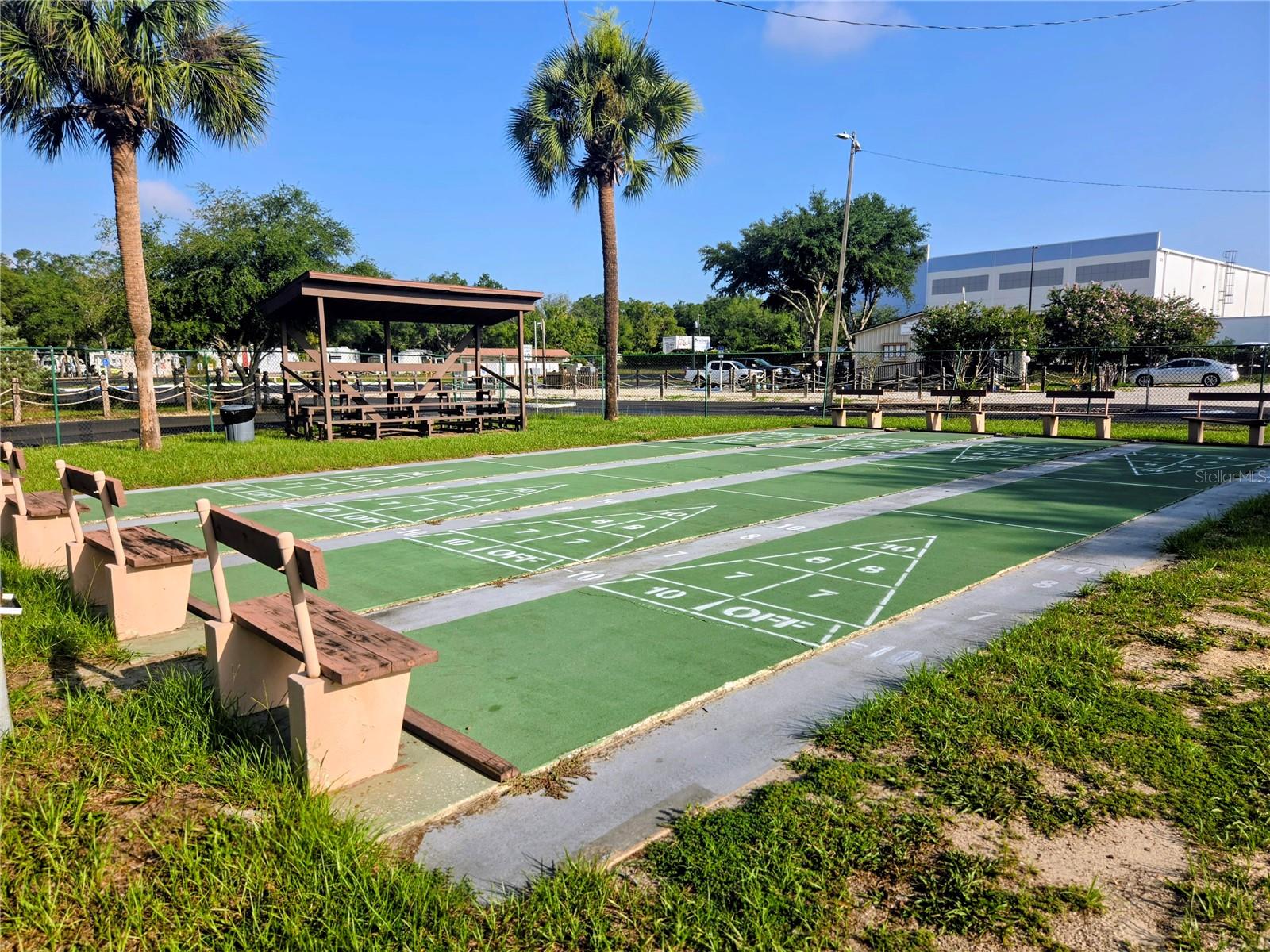 YOGI BEAR JELLYSTONE PARK CONDO - Residential
