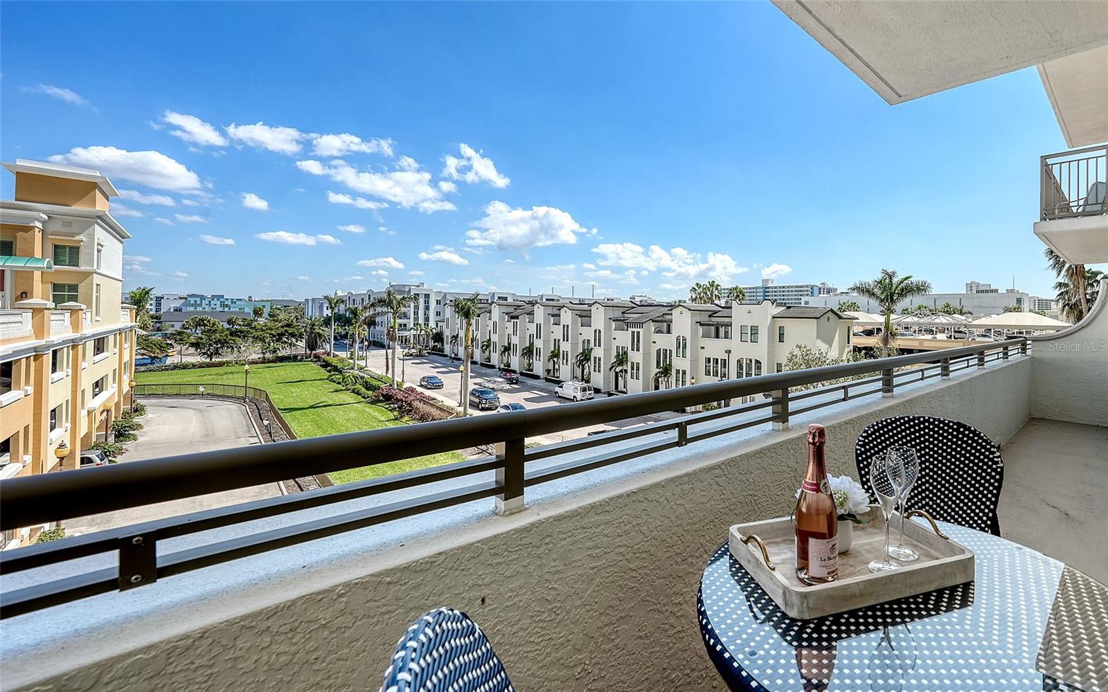 ALINARI - Residential