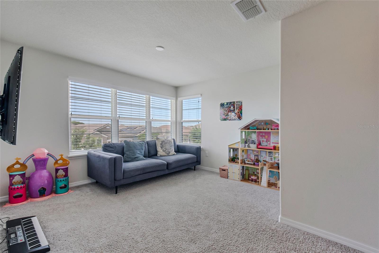 TAPESTRY PH 4 - Residential