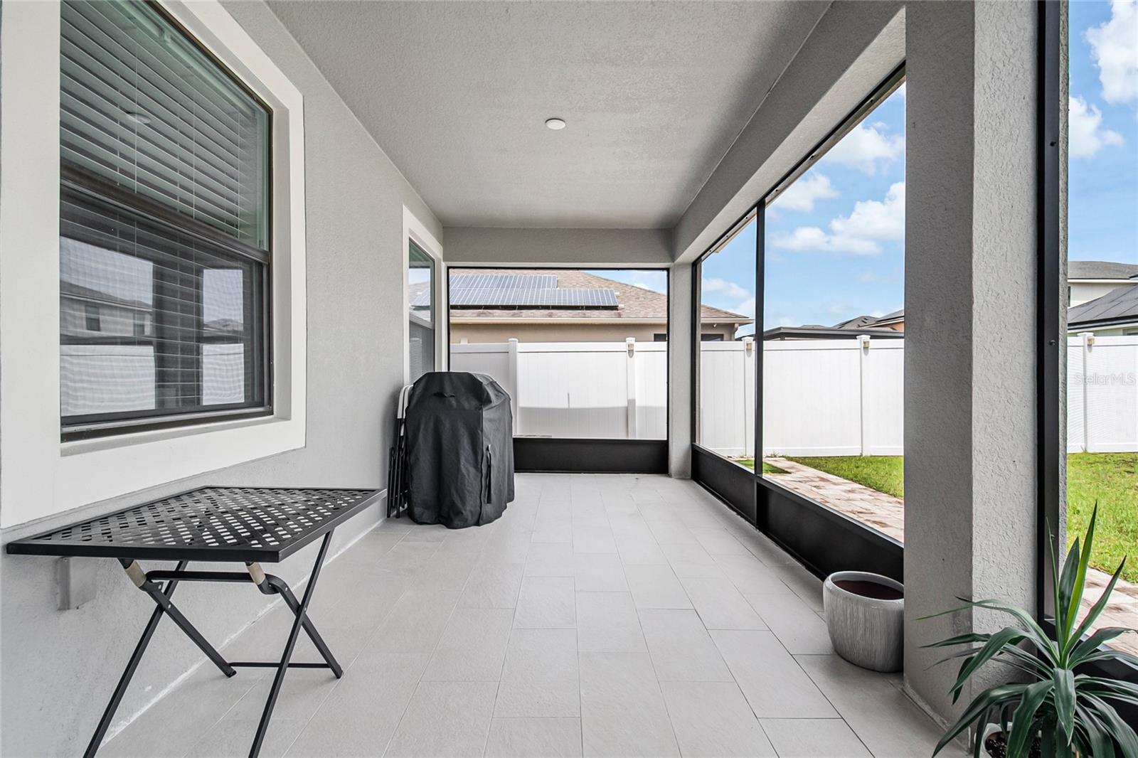 TAPESTRY PH 4 - Residential