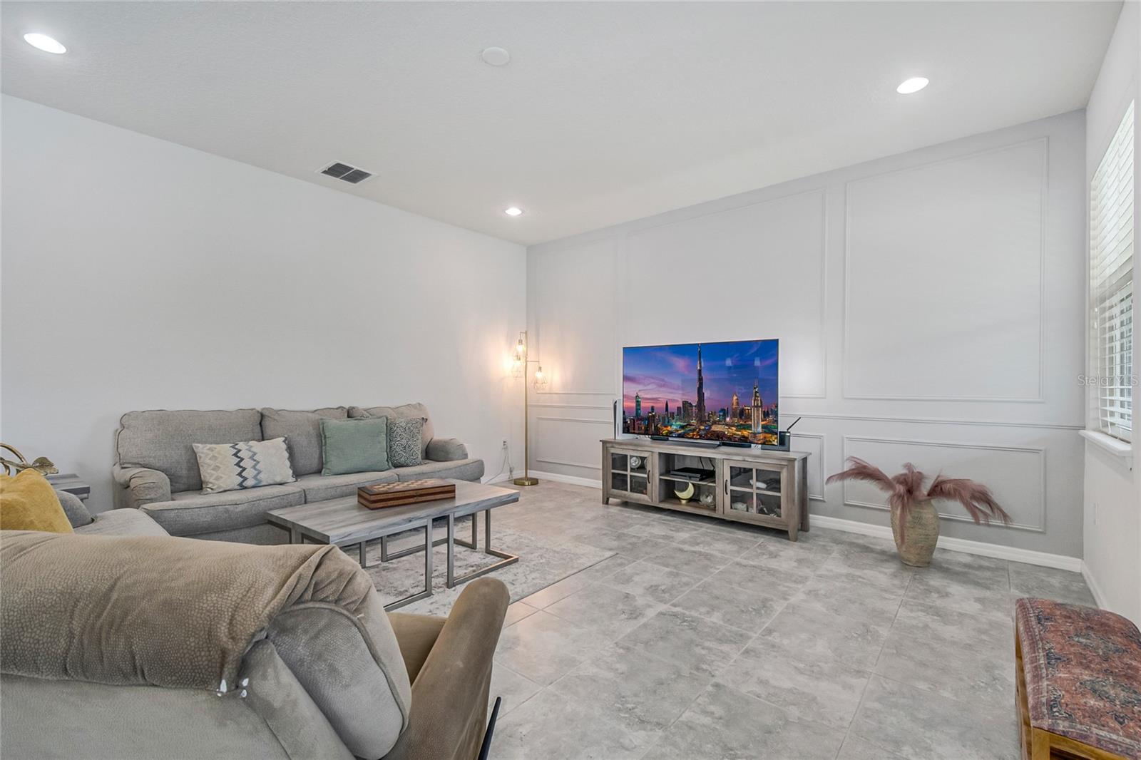 TAPESTRY PH 4 - Residential