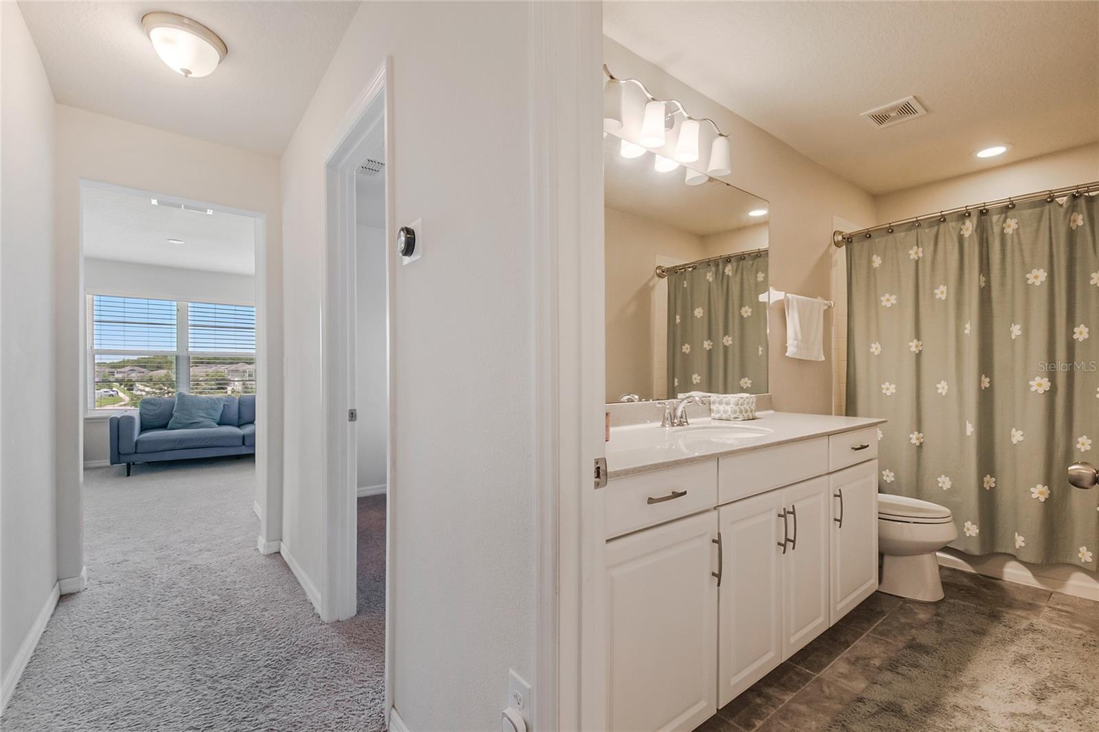 TAPESTRY PH 4 - Residential