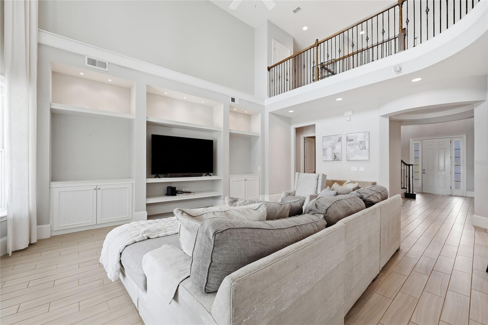 INDEPENDENCE - Residential