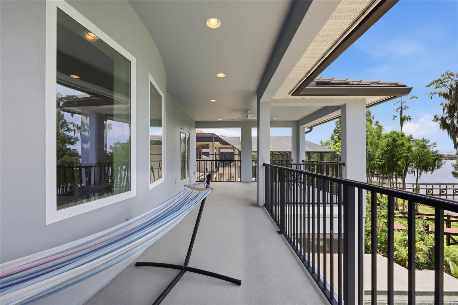 INDEPENDENCE - Residential