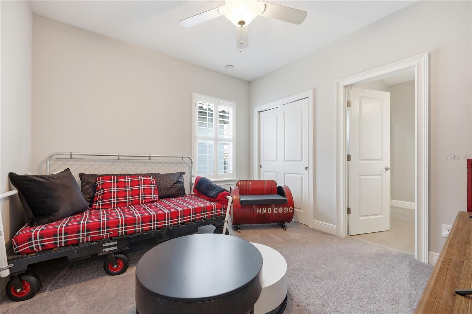 INDEPENDENCE - Residential