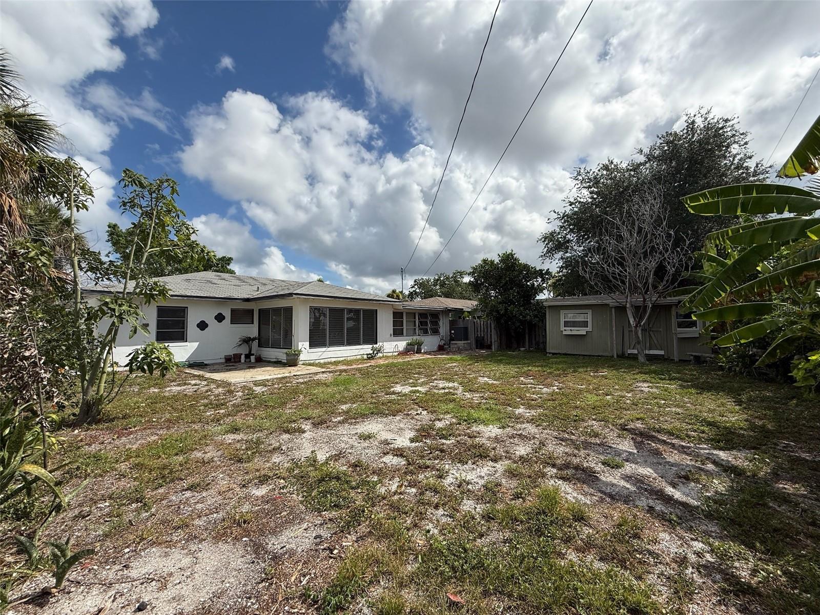 ST PETERSBURG BEACH NORTH UNIT 6 - Residential