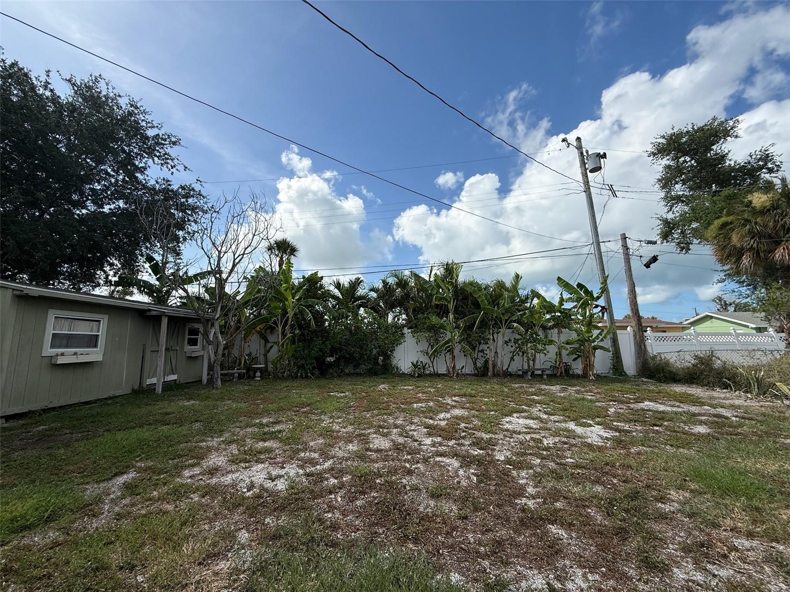 ST PETERSBURG BEACH NORTH UNIT 6 - Residential