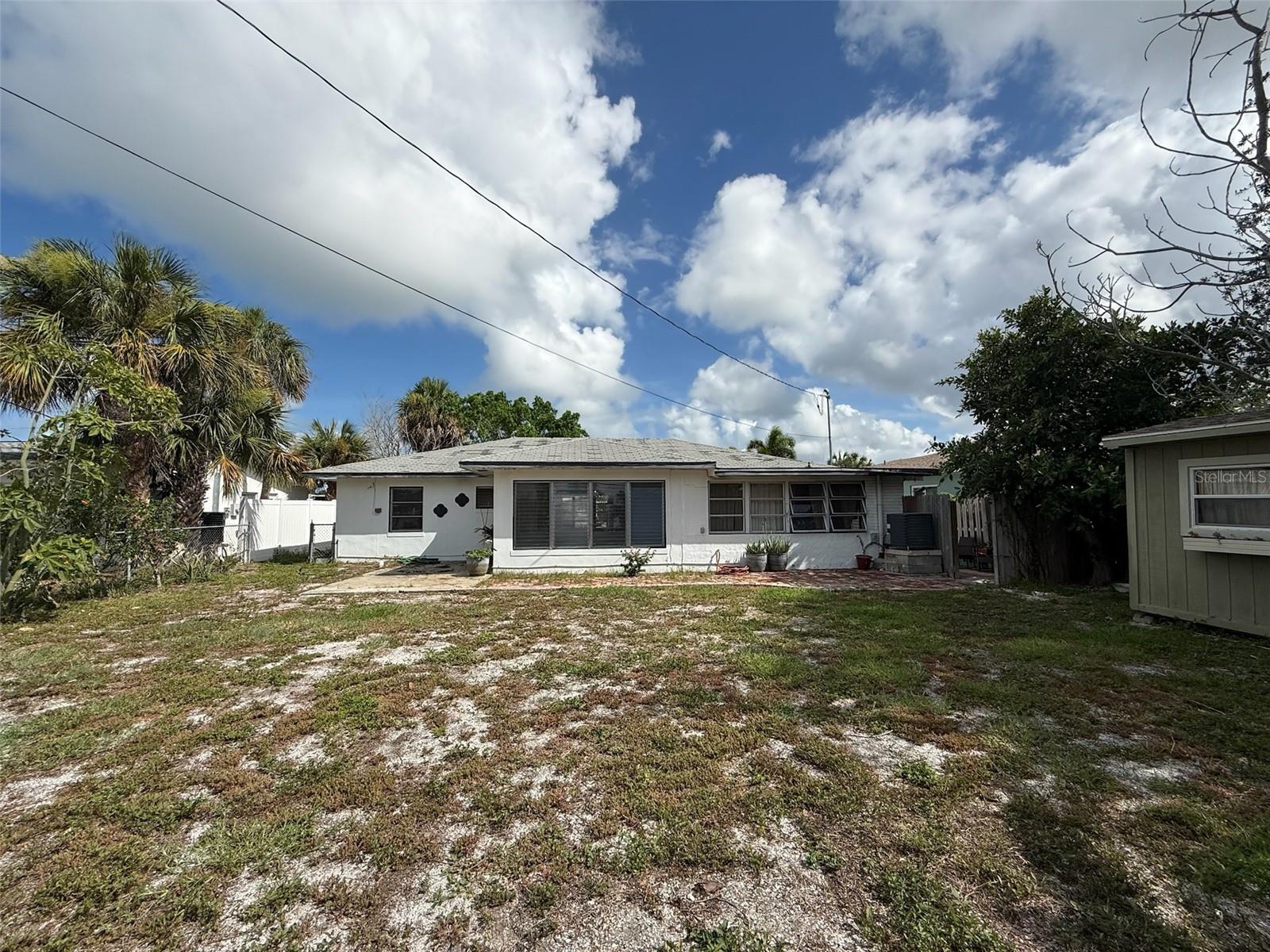 ST PETERSBURG BEACH NORTH UNIT 6 - Residential