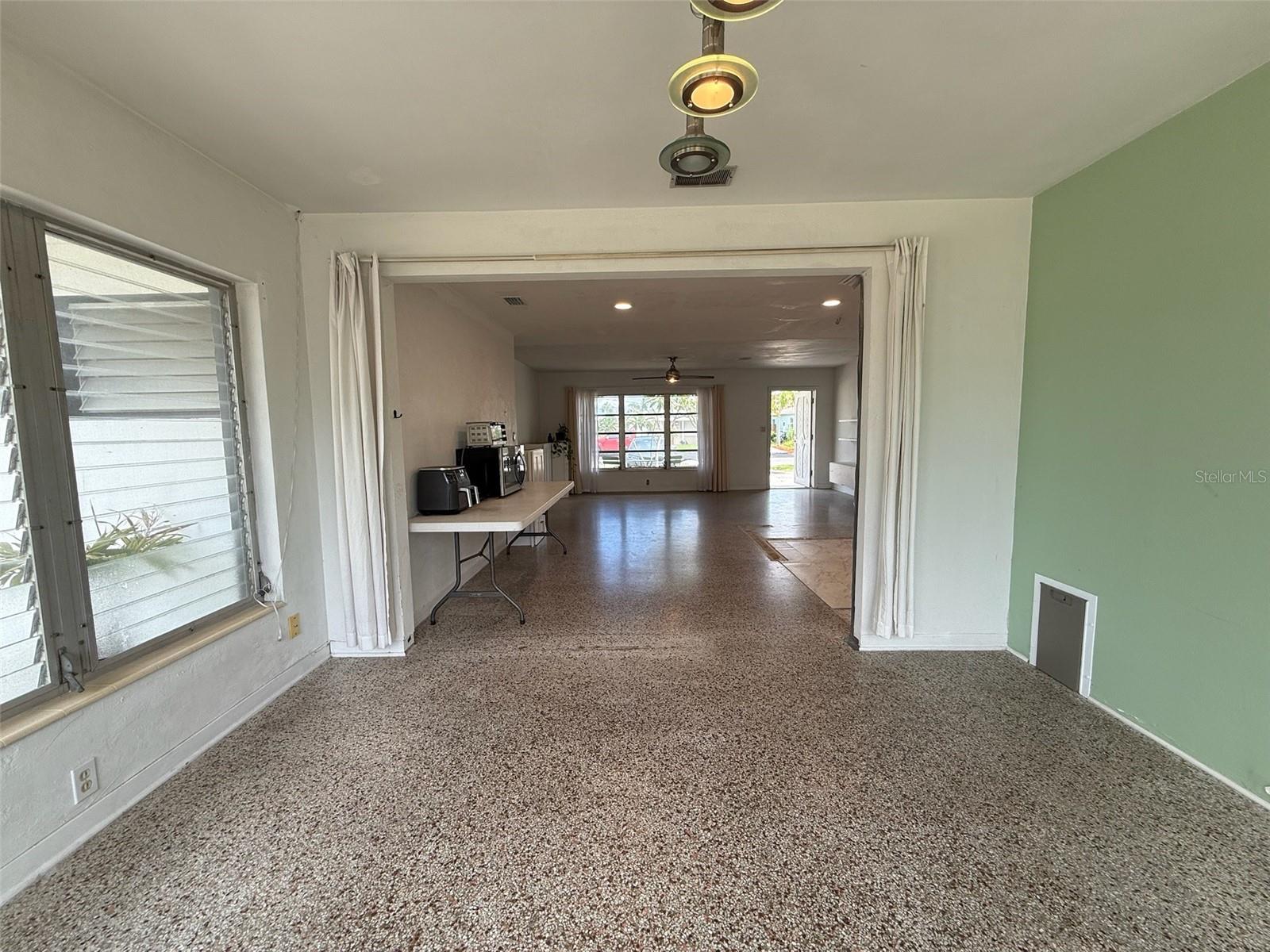 ST PETERSBURG BEACH NORTH UNIT 6 - Residential