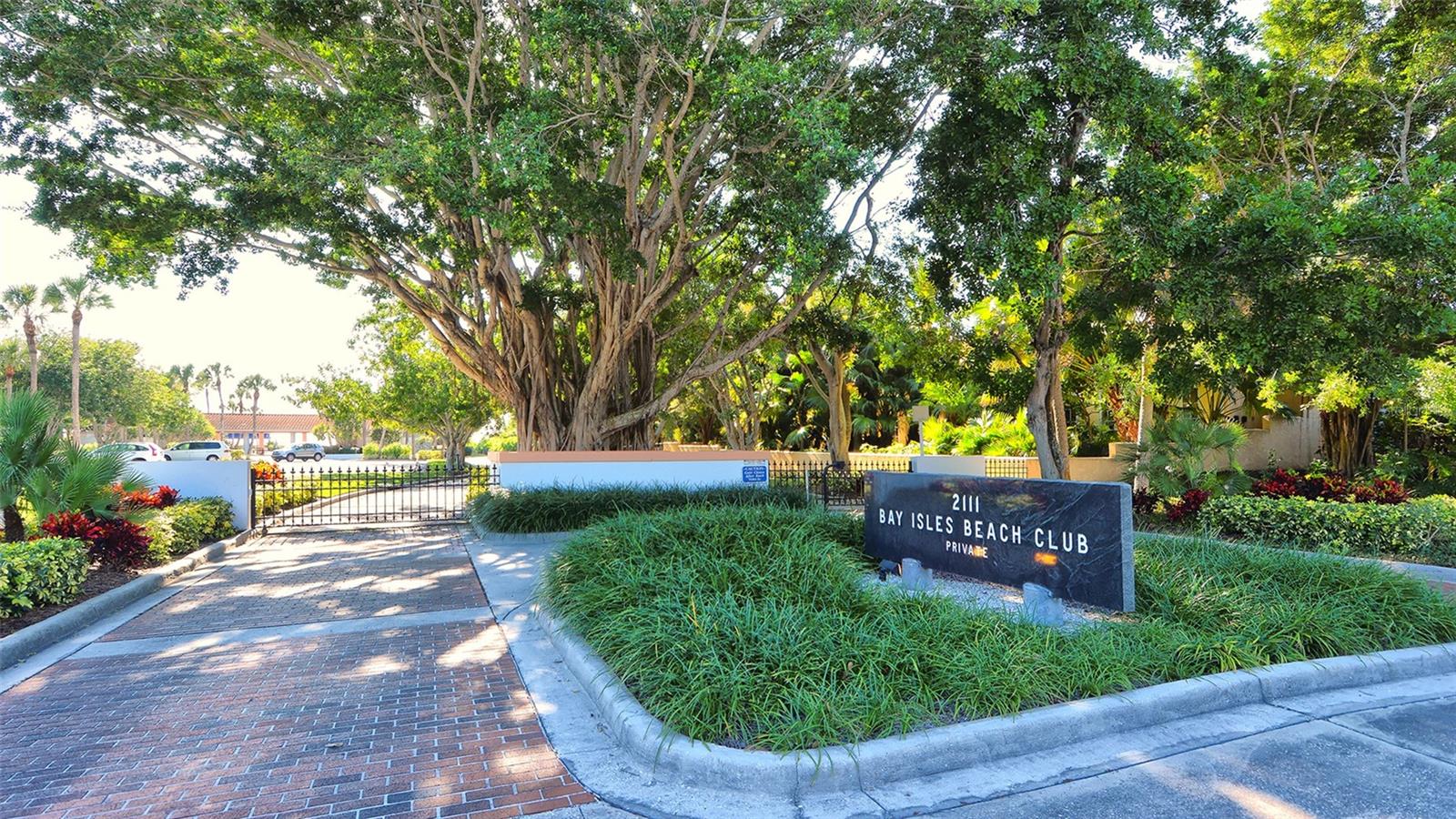 GRAND BAY 4 - Residential