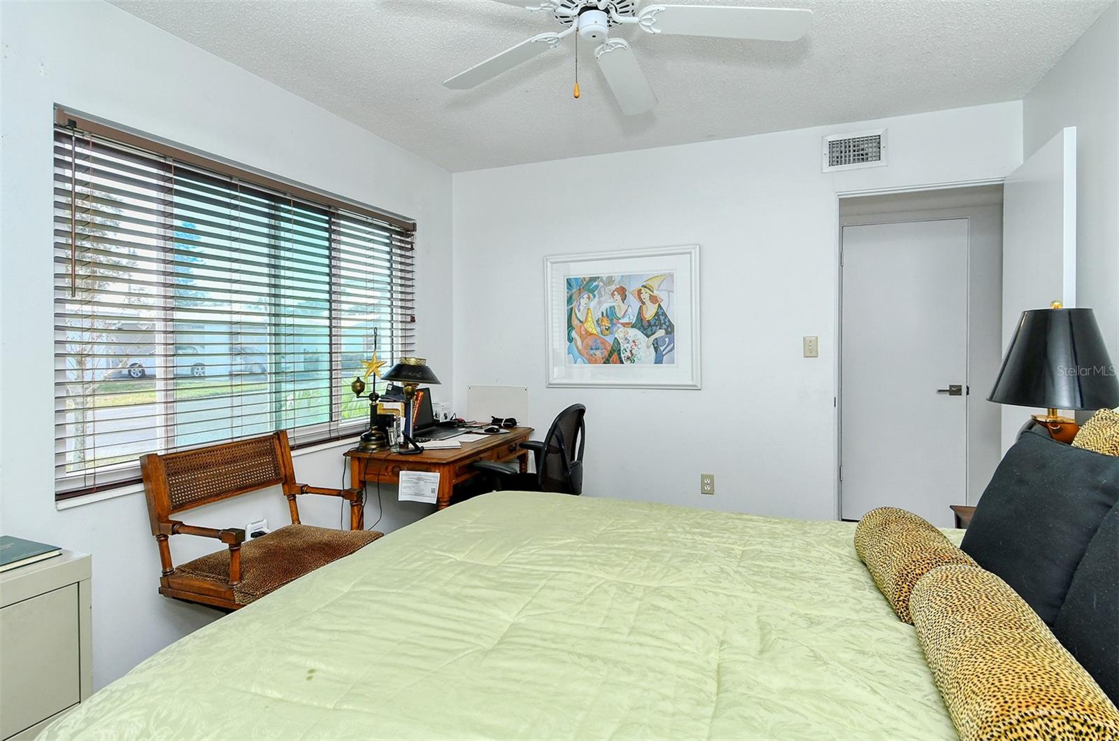 STRATHMORE VILLA SEC 01 - Residential