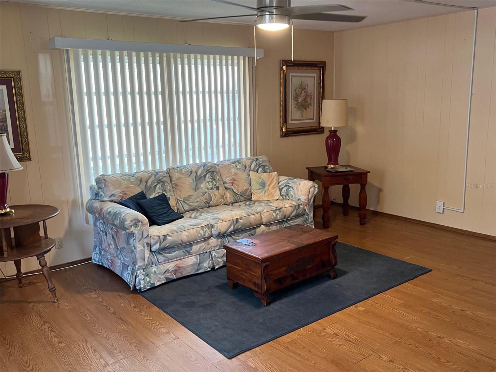 PALM HILL MOBILE HOME PARK UNREC - Residential