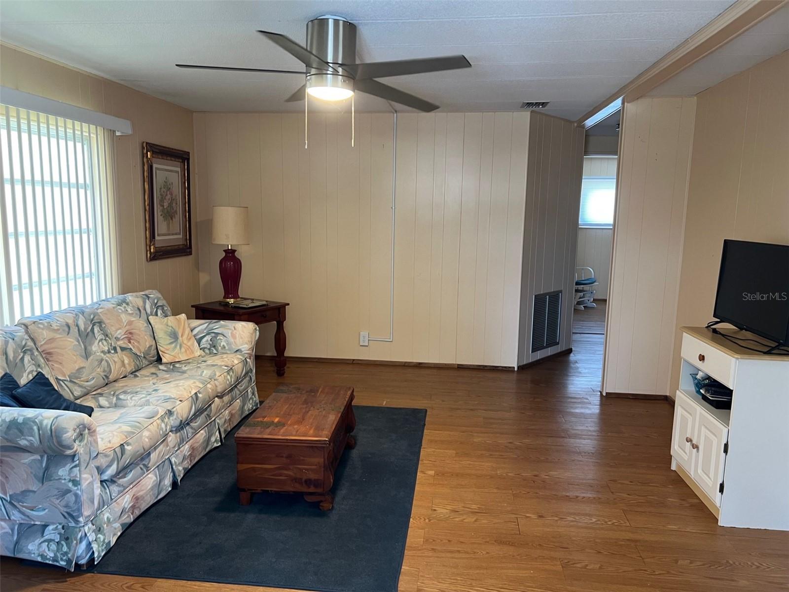 PALM HILL MOBILE HOME PARK UNREC - Residential