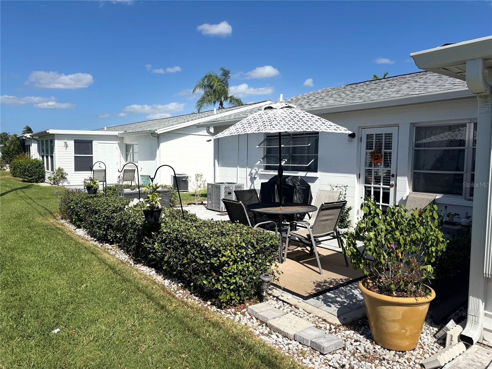 PARKWAY VILLAS - Residential