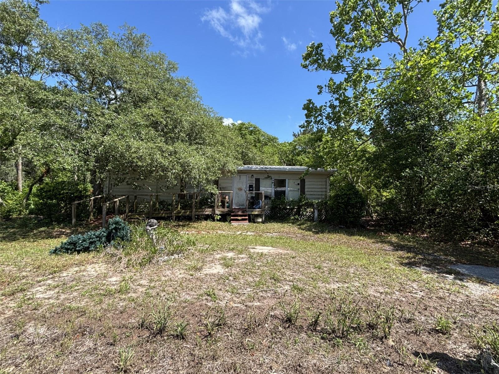 MOON LAKE ESTATES - Residential