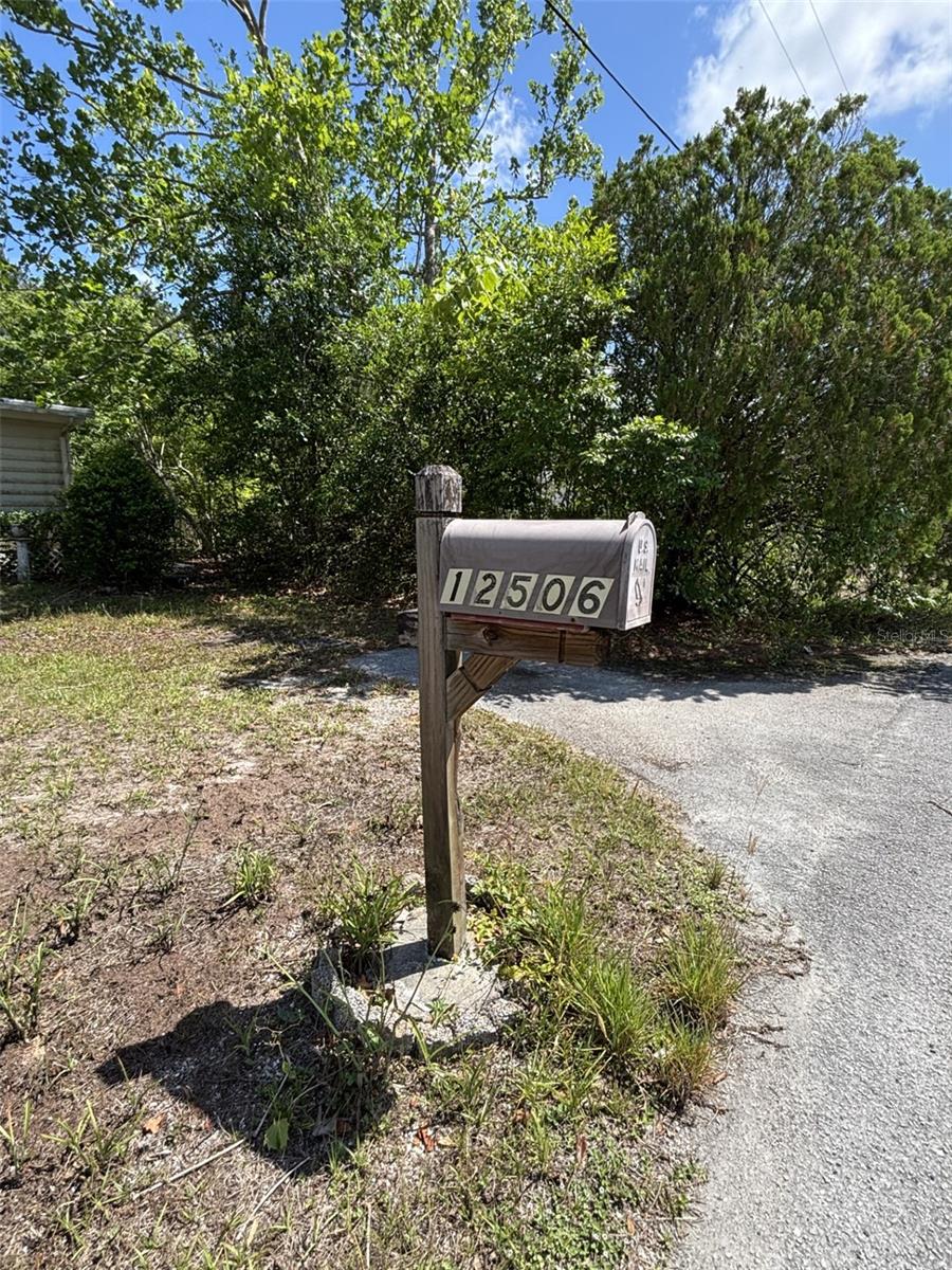 MOON LAKE ESTATES - Residential