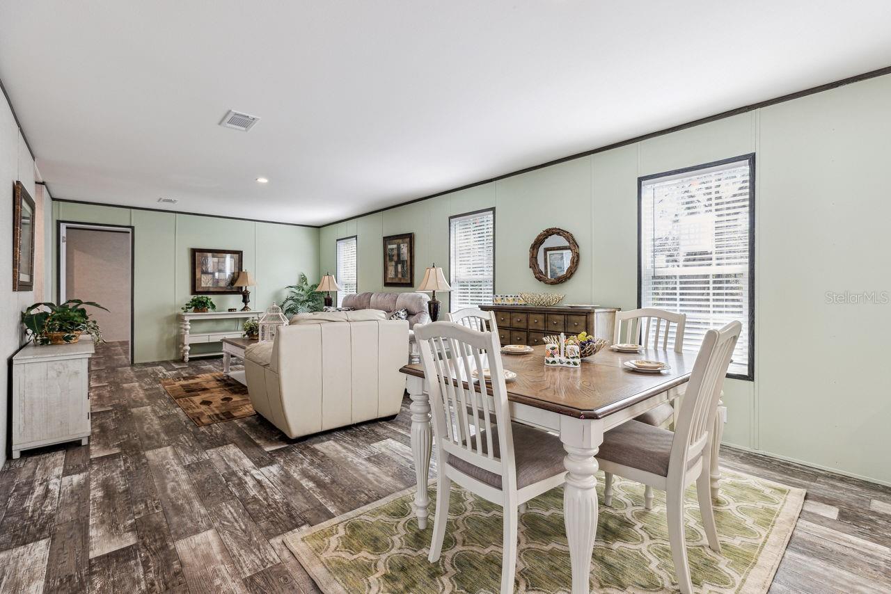 WILLISTON HLNDS - Residential