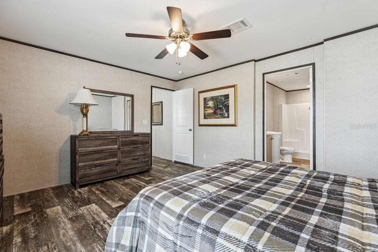 WILLISTON HLNDS - Residential